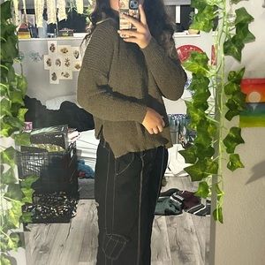 Soft green, large Debut sweater